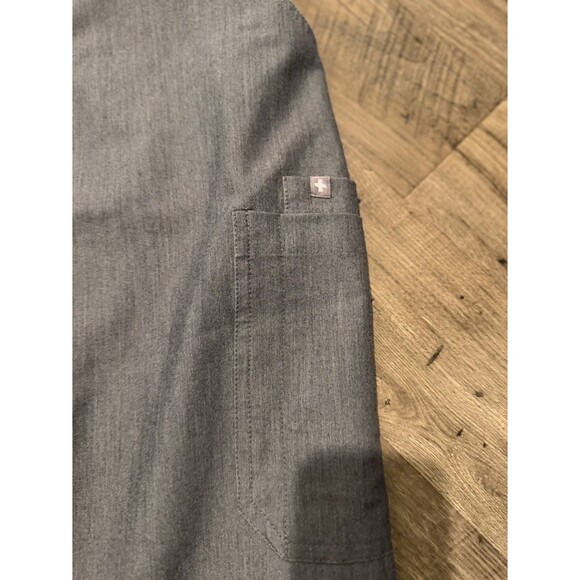 Figs Technical Scrubs Set Top Pants Gray Size M - Picture 3 of 16